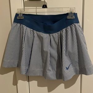 Nike pleated tennis skirt